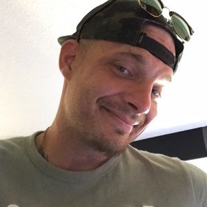 Meet your Posher, Zachary